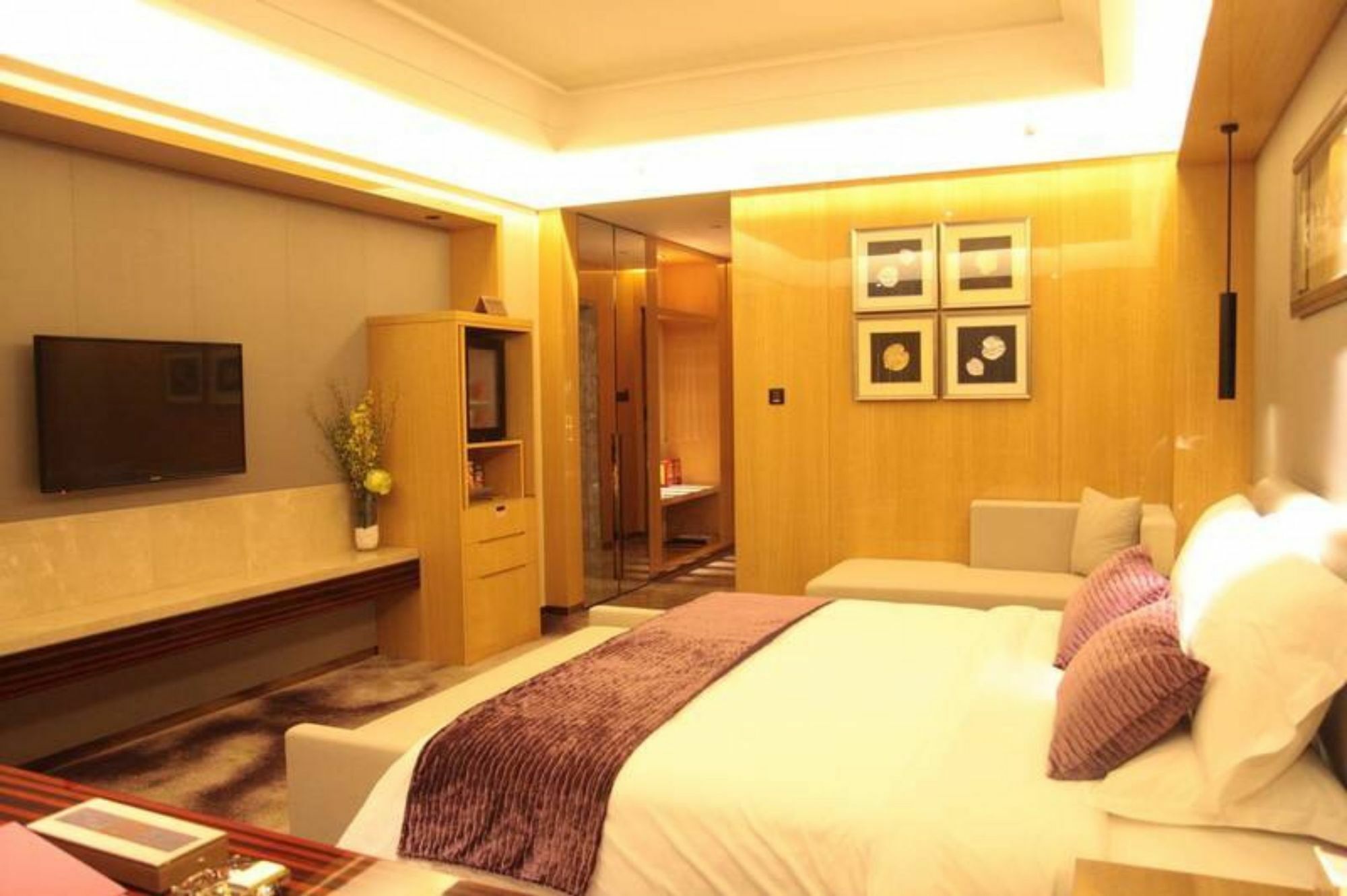 Swan Lake Recreation Hotel Foshan Extérieur photo