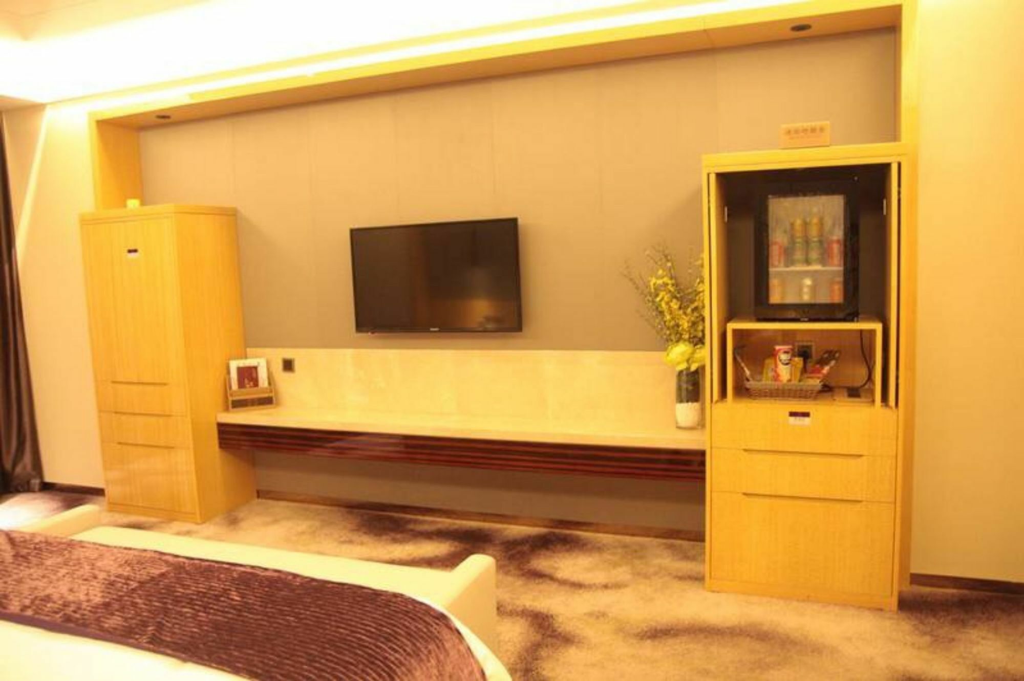 Swan Lake Recreation Hotel Foshan Extérieur photo